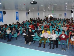 Tuşba’da ‘Sömestir Fest’e Büyük İlgi