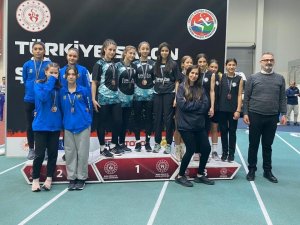 Balıkesirli Atletler, Türkiye U16 Salon Şampiyonası’nı Zirvede Tamamladı
