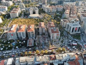 36 Kişiye Mezar Olan Apartman Davasında Belediye Görevlileri Hakim Karşısında