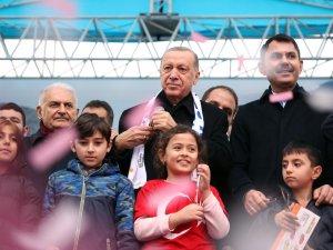Çevre, Şehircilik Ve İ̇klim Değişikliği Bakanı Murat Kurum: “Birileri İ̇stanbul’daki Sosyal Belediyeciliğin Birikimlerini Heba Etse De Şehrimizi Asla Liyakatsizliğin, Beceriksizliğin Ve İş Bilmezliğe Terk Etmeyeceğiz”