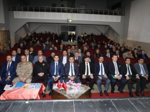 Kars Valisi Türker Öksüz, Eğitim Öğretim Güvenlik Toplantısında Konuştu