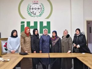 Kütahya İ̇hh İ̇nsani Yardım Derneği Kadın Kolları Başkanlığı’na Hatice Karakaya Getirildi