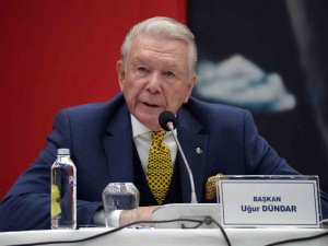 Uğur Dündar: "Hiçbir Güç Cumhuriyetin 100. Yılında Şampiyonluğumuzu Engelleyemeyecek"