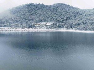 Emet Yeniceköy Tahtalı Gölet’inde Kartpostallık Kar Manzaraları