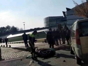 Hafif Ticari Araç İle Çarpışan Motosiklet Sürücüsü Hayatını Kaybetti
