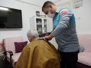 Merkezefendili İhtiyaç Sahiplerine Evde Bakım Hizmeti