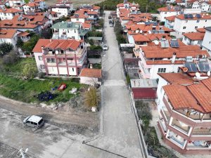 Ortaca’da Yollara Kilit Parke Kaplama Çalışmaları Sürüyor