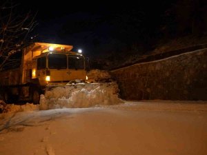 Elazığ’da 124 Köy Yolu Ulaşıma Kapandı