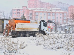 Adıyaman Belediyesi 160 Personel İle Sahada