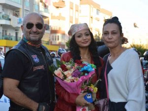 17 Yaşındaki Havvanur, 2 Kez Yendiği Kansere Dünya Kanser Günü’nde Yenik Düştü