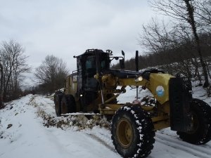 İ̇lkadım’da Kırsalda Karla Mücadele
