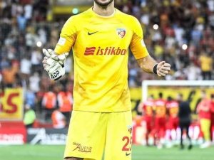 Kayserispor Kaleci Bilal İle Sözleşme Uzattı