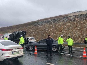 Bursa’da Zincirleme Trafik Kazası: 4 Ölü, 7 Yaralı