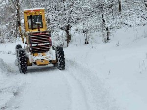 Yollar Temizlendi, Çocuklar Karın Keyfini Çıkardı