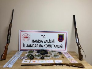 Araçla Uyuşturucu Ticareti Jandarmaya Takıldı