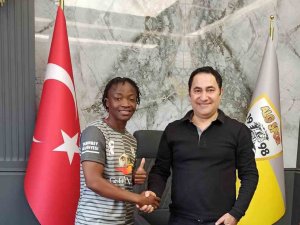 Alg Spor, Michle Akaba’yı Kadrosuna Kattı