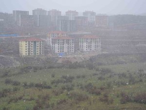 Balıkesir’de Beklenen Kar Yağışı Başladı