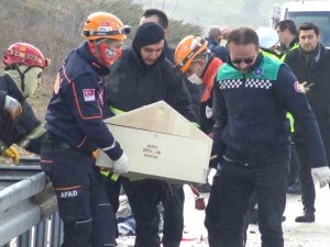 Bursa’da Otoyolda Facia: 4 Ölü, 7 Yaralı