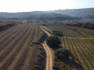 Tarsus’ta Çiftçilerin 50 Yıllık Yol Çilesi Sona Eriyor