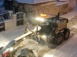 Kavaklıdere’de Kar Kalınlığı 20 Santimetreye Ulaştı