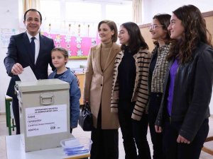 Gkry’de Liderlik Seçiminin İkinci Tura Kalması Bekleniyor