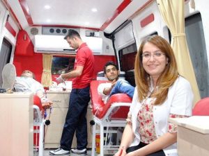 Sıcaklar, Kan Bağışlarını Da Etkiledi