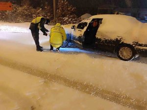Yenice-çan Karayolunda Zincirsiz Ve Kar Lastiği Olmayan Araçlara İzin Verilmiyor