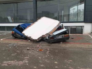 Osmaniye’de 83 Bina Yıkıldı, 20 Kişi Hayatını Kaybetti