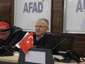 Başkan Büyükkılıç, Vali Çiçek Başkanlığında Deprem Kriz Masası’na Katıldı