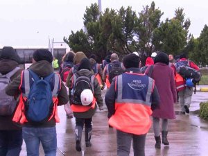 700 Kişilik Arama Kurtarma Ekibi, Sabiha Gökçen Havalimanı’ndan Deprem Bölgesine Gitti