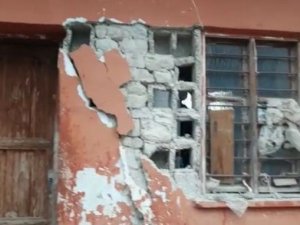 Osmaniye’nin Kadirli İlçesinde Deprem Sonucu Müstakil Ev Kullanılamaz Hale Geldi