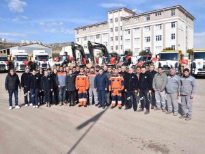 Kepez’in Ekipleri Deprem Bölgesi İçin Yolda
