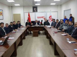 Uşak’tan Deprem Bölgesine 23 Araç Ve 160 Personel Hareket Etti