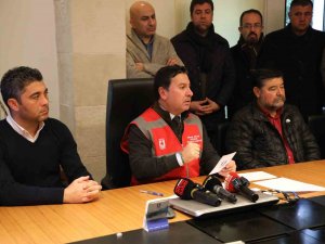 Başkan Aras; “Depremzedelerin Konaklaması İçin Hazırız”