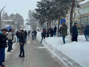 Kahramanmaraş’taki 7.6 Büyüklüğündeki Deprem Doğu İllerinde De Hissedildi
