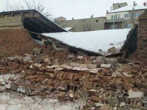 Deprem Sivas’ta Hasara Neden Oldu