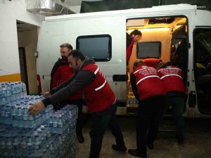 Gölbaşı Belediyesinden Deprem Sonrası Afet Bölgesine Destek