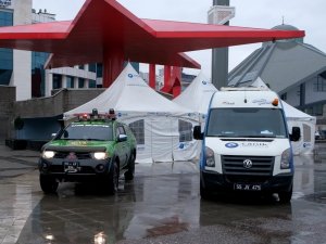 Canik Belediyesi Depremzedeler İçin Harekete Geçti