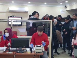 Karabük’te Deprem Bölgeleri İçin Kan Bağışı Yoğunluğu Yaşanıyor