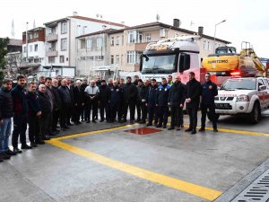 Altınova’dan Deprem Bölgesine İlk Sevkiyat