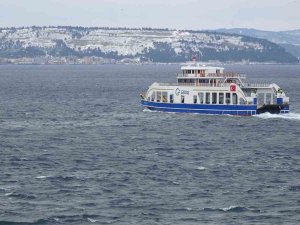 Bozcaada Ve Gökçeada’ya Yarınki Bazı Feribot Seferleri İptal Edildi