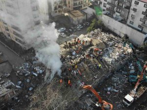 Osmaniye’de Kurtarma Çalışmalarının Sürdüğü Enkazlar Havadan Görüntülendi