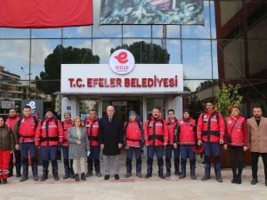 Efeler’de Yardım Seferberliği Başladı, Efak Ekipleri Yola Çıktı