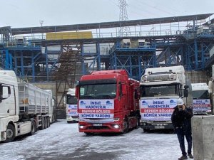 Soma’dan 14 Kamyon Kömür Ve Kurtarma Ekibi Deprem Bölgesine Gitti