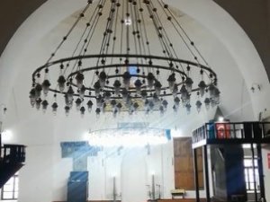 7.6’lık Depremin Hissedildiği Kastamonu’da Cami Avizeleri Böyle Sallandı