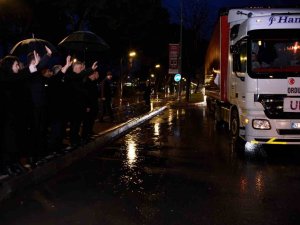 Ünye Deprem Bölgesi İçin Tek Yürek Oldu