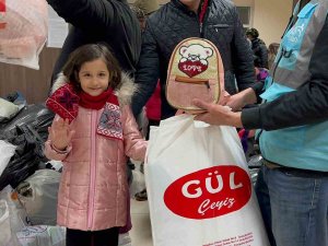 Minik Tuana’nın Yardımı Herkesi Duygulandırdı