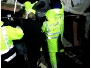 Depremden Saatler Sonra Kurtarıldı