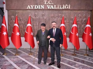 Deprem Bölgesi İçin 500 Bin Tl Bağışta Bulundu