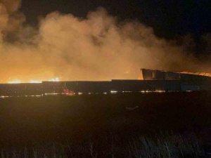 Tekirdağ’da Palet Ve Çiğköfte Fabrikasında Yangın